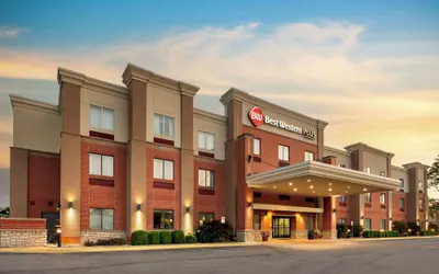 Photo 2 - Best Western Plus Olathe Hotel