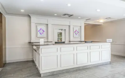Photo 5 - Hilton Garden Inn Richmond Airport