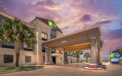 Photo 2 - Holiday Inn Express Suites Beeville by IHG