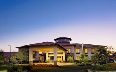 Photo 2 - Hampton Inn & Suites Arroyo Grande/Pismo Beach Area, CA