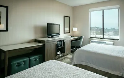 Photo 4 - Hampton Inn & Suites Arroyo Grande/Pismo Beach Area, CA