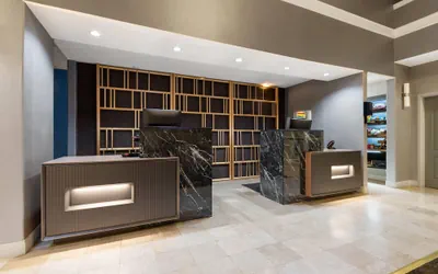 Photo 4 - La Quinta Inn & Suites by Wyndham-Brookshire-West Katy