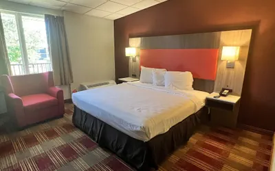Photo 5 - Countryside Suites Kansas City Independence I-70E Sports Complex Hotel