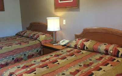 Photo 3 - Crown Lodge Motel Oakland