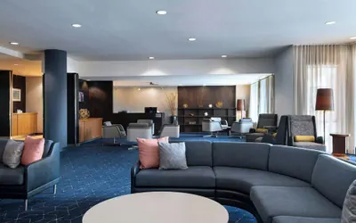 Photo 2 - Courtyard Marriott Aksarben Village