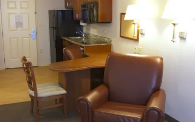 Photo 2 - Candlewood Suites Champaign-Urbana University Area by IHG