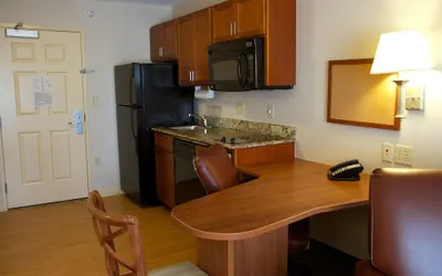 Photo 3 - Candlewood Suites Champaign-Urbana University Area by IHG