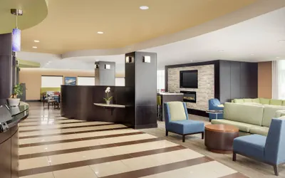 Photo 5 - Comfort Suites Lake City