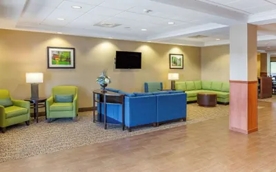 Photo 3 - Comfort Suites Lancaster Amish Country