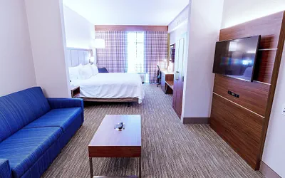Photo 5 - Holiday Inn Express Hotel & Suites Crestview by IHG