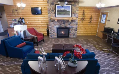 Photo 5 - Comfort Suites Anchorage International Airport