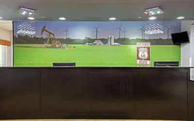 Photo 5 - La Quinta Inn & Suites by Wyndham Tulsa Airpt / Expo Square