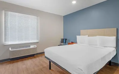 Photo 4 - Extended Stay America Select Suites - Fort Myers - Northeast