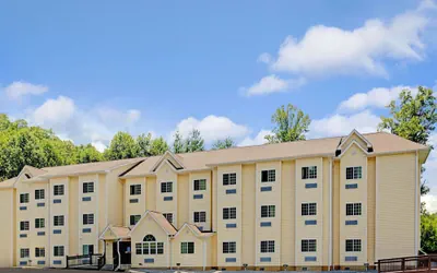 Photo 2 - Microtel Inn & Suites by Wyndham Bryson City