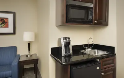 Photo 3 - Holiday Inn Express Hotel & Suites Uvalde by IHG