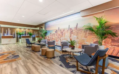 Photo 5 - La Quinta Inn & Suites by Wyndham Chicago Downtown