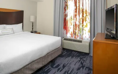 Photo 5 - Fairfield Inn & Suites Milledgeville
