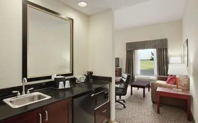 Photo 5 - Hampton Inn & Suites Millington