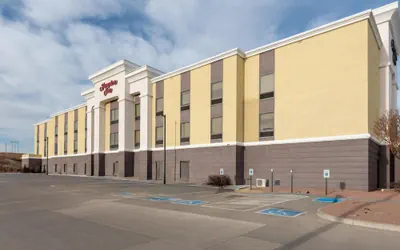 Photo 2 - Hampton Inn La Junta