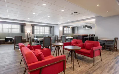 Photo 4 - Hampton Inn La Junta