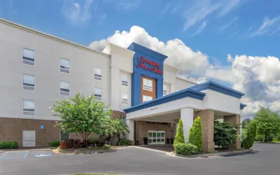 Photo 2 - Hampton Inn & Suites Phenix City- Columbus Area