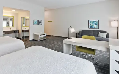 Photo 5 - Hampton Inn & Suites Phenix City- Columbus Area