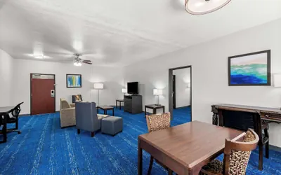 Photo 5 - Best Western Palace Inn & Suites
