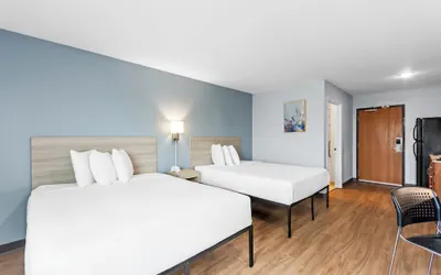 Photo 3 - Birch Hill Suites Clarksville-Louisville North