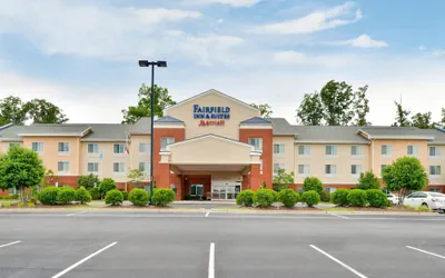 Photo 2 - Fairfield Inn & Suites by Marriott Asheboro