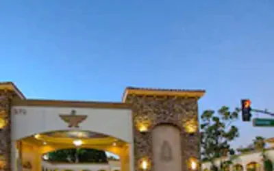 Photo 2 - Thunderbird Lodge in Riverside