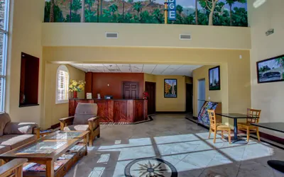 Photo 3 - Thunderbird Lodge in Riverside