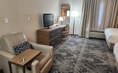 Photo 4 - Candlewood Suites Harrisburg I-81 - Hershey Area by IHG