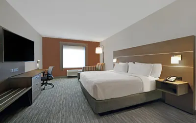 Photo 5 - Holiday Inn Express Hotel & Suites NEWPORT by IHG
