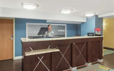 Photo 5 - Hampton Inn Fairhope-Mobile Bay
