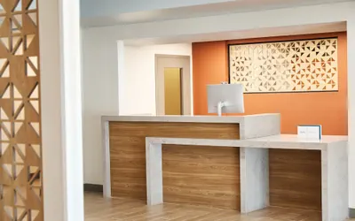 Candlewood Suites Milwaukee Airport by IHG