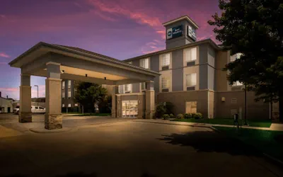 Photo 2 - Best Western Coffeyville Central Business District Inn and Suites