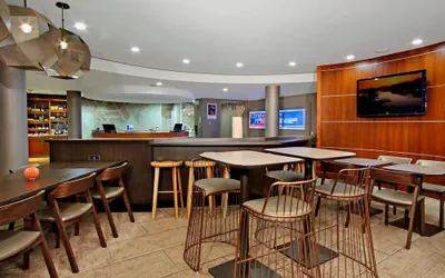 Photo 3 - SpringHill Suites by Marriott Madera