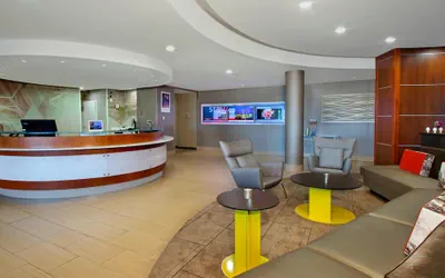 Photo 4 - SpringHill Suites by Marriott Madera