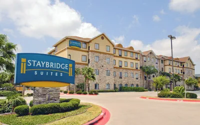 Photo 2 - Staybridge Suites Corpus Christi by IHG