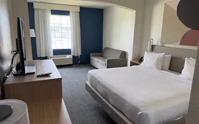 Photo 5 - Spark by Hilton Opelousas