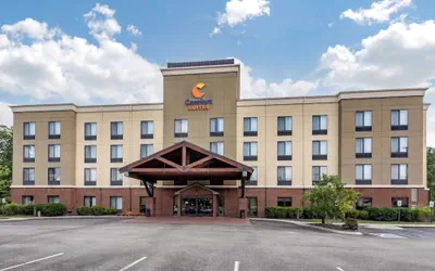Photo 2 - Comfort Suites Manchester near Arnold AFB
