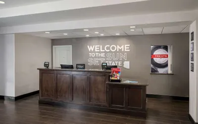 Photo 3 - Hampton Inn & Suites Phoenix North/Happy Valley