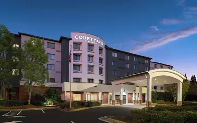 Photo 2 - Courtyard by Marriott Atlanta Buford Mall of Georgia
