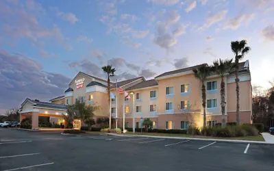 Photo 2 - Fairfield Inn & Suites by Marriott St. Augustine I-95