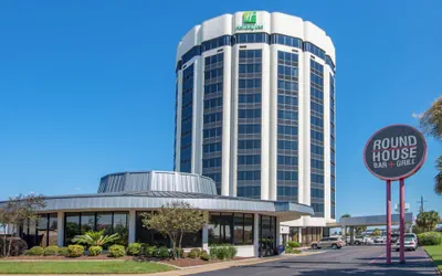 Photo 2 - Holiday Inn New Orleans West Bank Tower by IHG