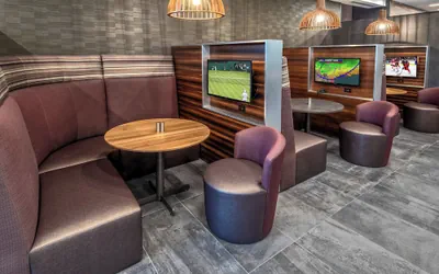 Photo 3 - Courtyard by Marriott Dulles Airport Herndon