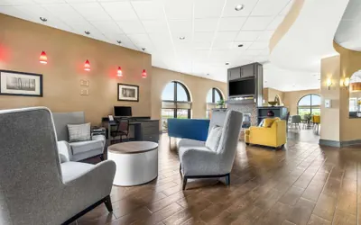 Photo 4 - Comfort Suites Jackson I-40