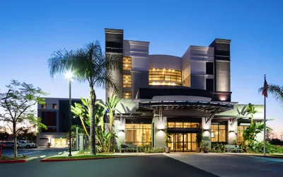Photo 2 - Hilton Garden Inn Irvine Spectrum Lake Forest