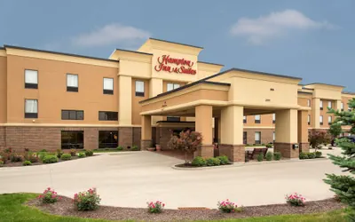 Photo 2 - Hampton Inn & Suites Crawfordsville