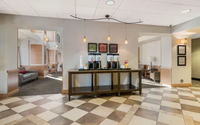 Photo 5 - Hampton Inn & Suites Plattsburgh